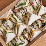 HALF SANDWICH  BOX