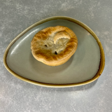 Curry Beef Pie (hot)