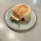 Bacon & Egg Muffin
