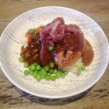 BANGERS & MASH