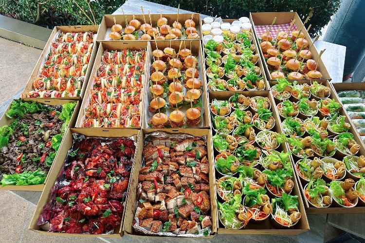 PHO HOME - CATERING